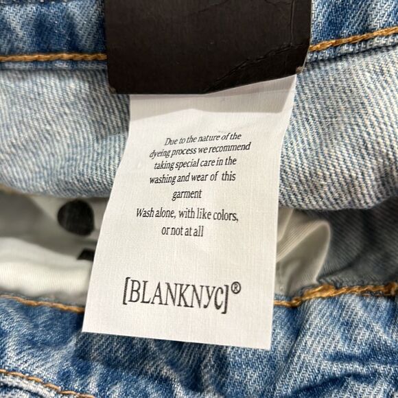 Blank NYC the Cooper long Slim Straight leg button fly jeans size 25 NWT - Picture 12 of 13